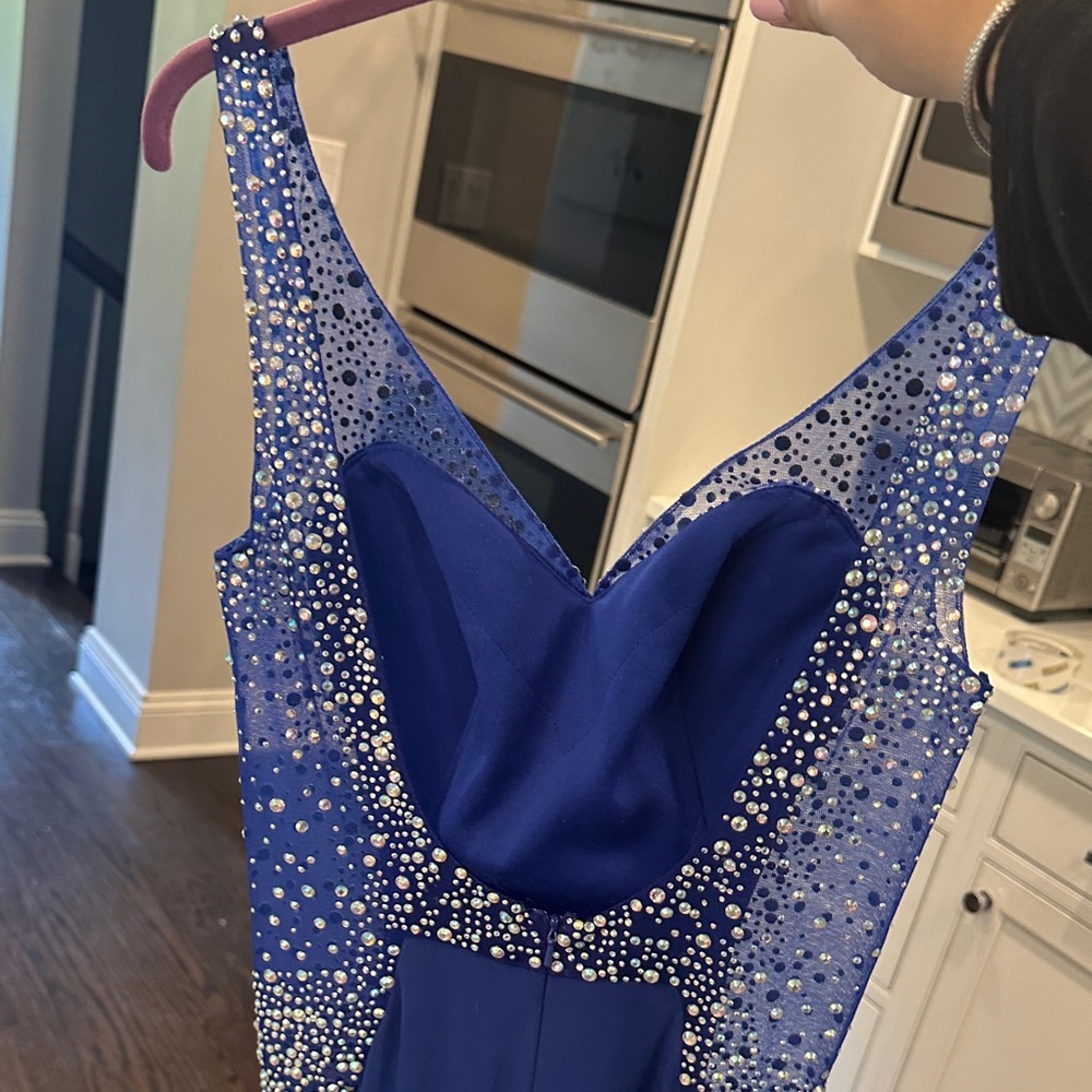 Jovani Elegant Blue Evening Gown worn once in perfect condition - Picture 13 of 13
